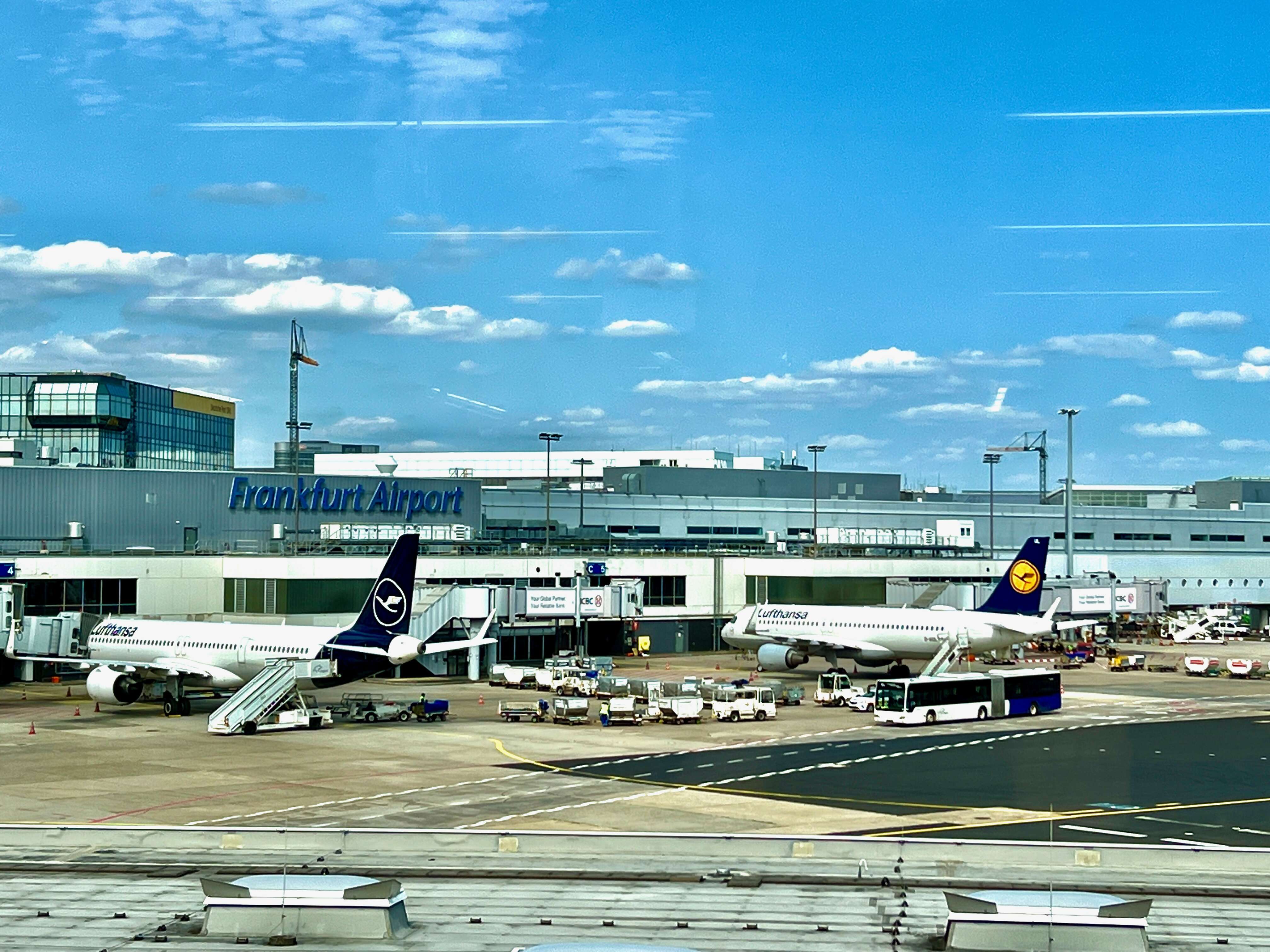 World’s Best Airports for Smart Tech – Where Does Yours Rank?